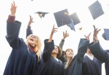 Tabletă: ,,Cu diplomă sau fără ?”